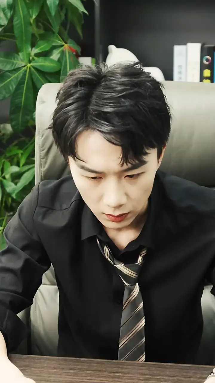 从破产到世界首富：一个普通人的逆袭传奇