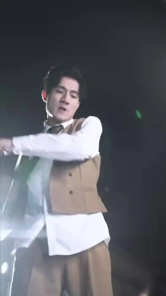 《总裁遗言有三点》：揭秘豪门秘辛，一场关于爱与遗产的烧脑游戏！