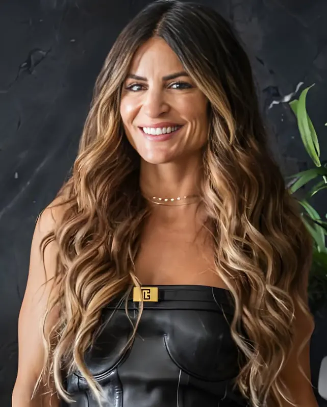 罪恶之城的黑暗魅力：暴力、腐败与视觉冲击的黑色电影经典